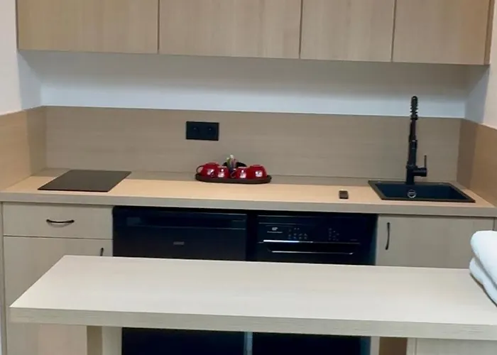 Appartement Suite Sous Les Toits 25M2 A 1Mn Du Port De Cassis *